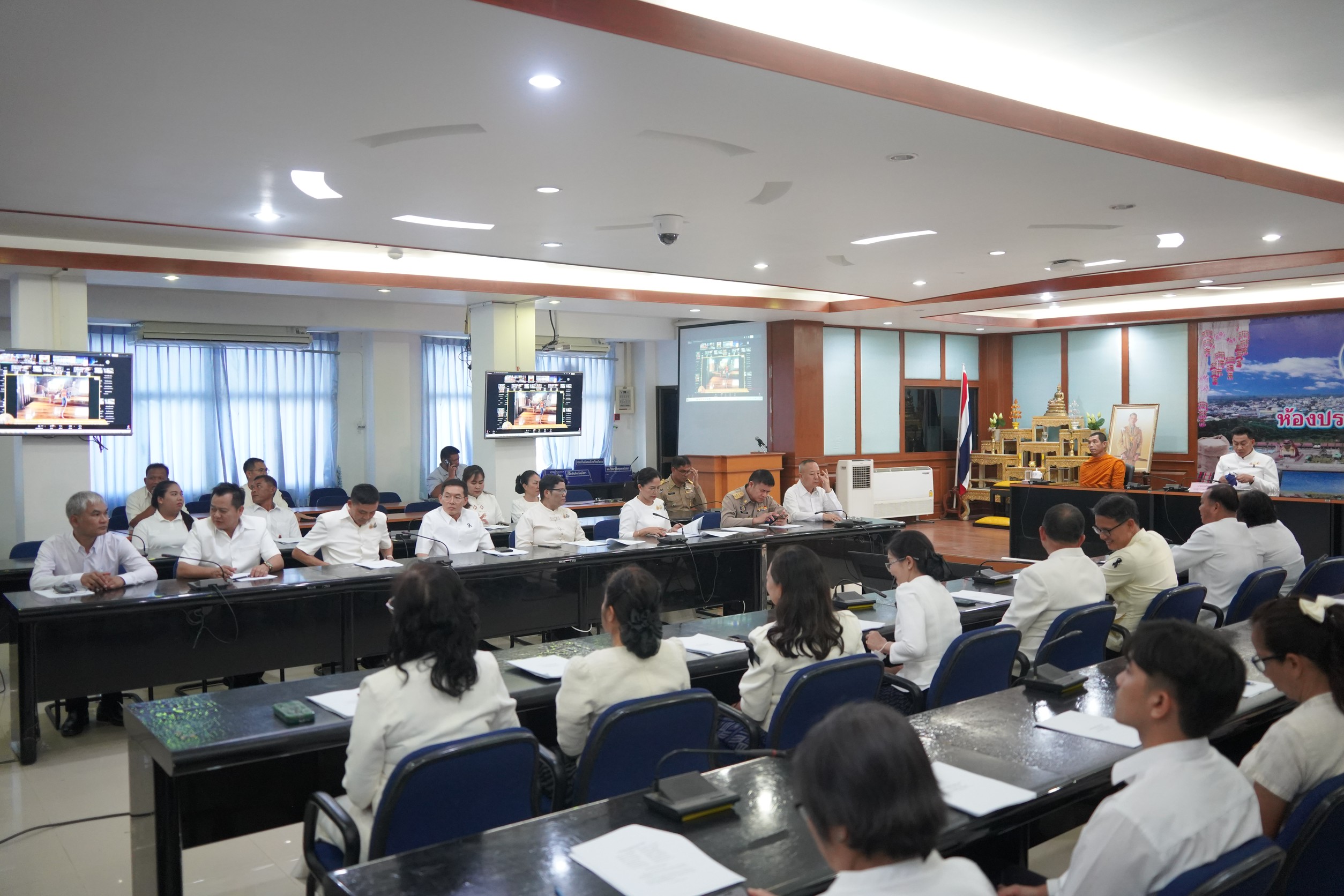 title - ส.ป.ก.ยโสธร ร่วมงานพิธีเจริญพระพุทธมนต์ เจริญจิตตภาวนา (ออนไลน์) เพื่อเฉลิมพระเกียรติเนื่องในวันเฉลิมพระชนมพรรษา พระบาทสมเด็จพระวชิรเกล้าเจ้าอยู่หัว ประจำปี พ.ศ. 2569